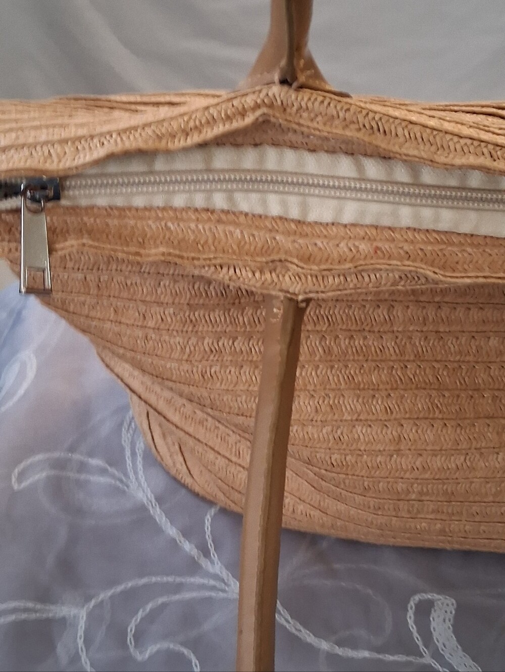 Hoxis Beige Summer Beach Woven Handbag - Picture 4 of 9